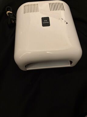 Compact White Gel Nail Lamp